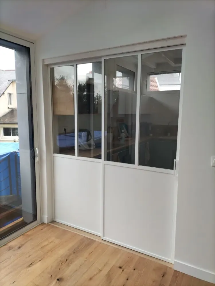 Porte coulissante intérieur près de Verrières-en-Anjou